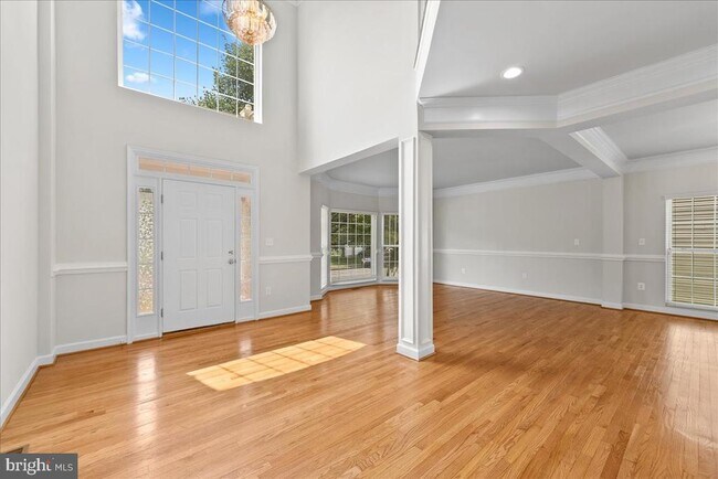 Foto del edificio - 13646 Sweet Woodruff Ln