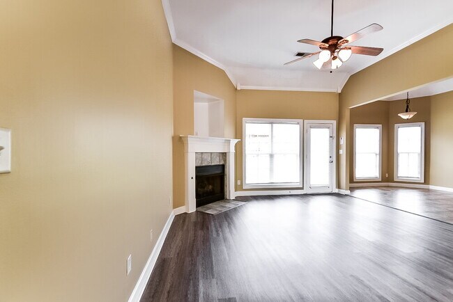 Building Photo - 2944 Keeley Cove