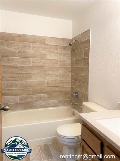 Foto del edificio - 512 Kearney Pl