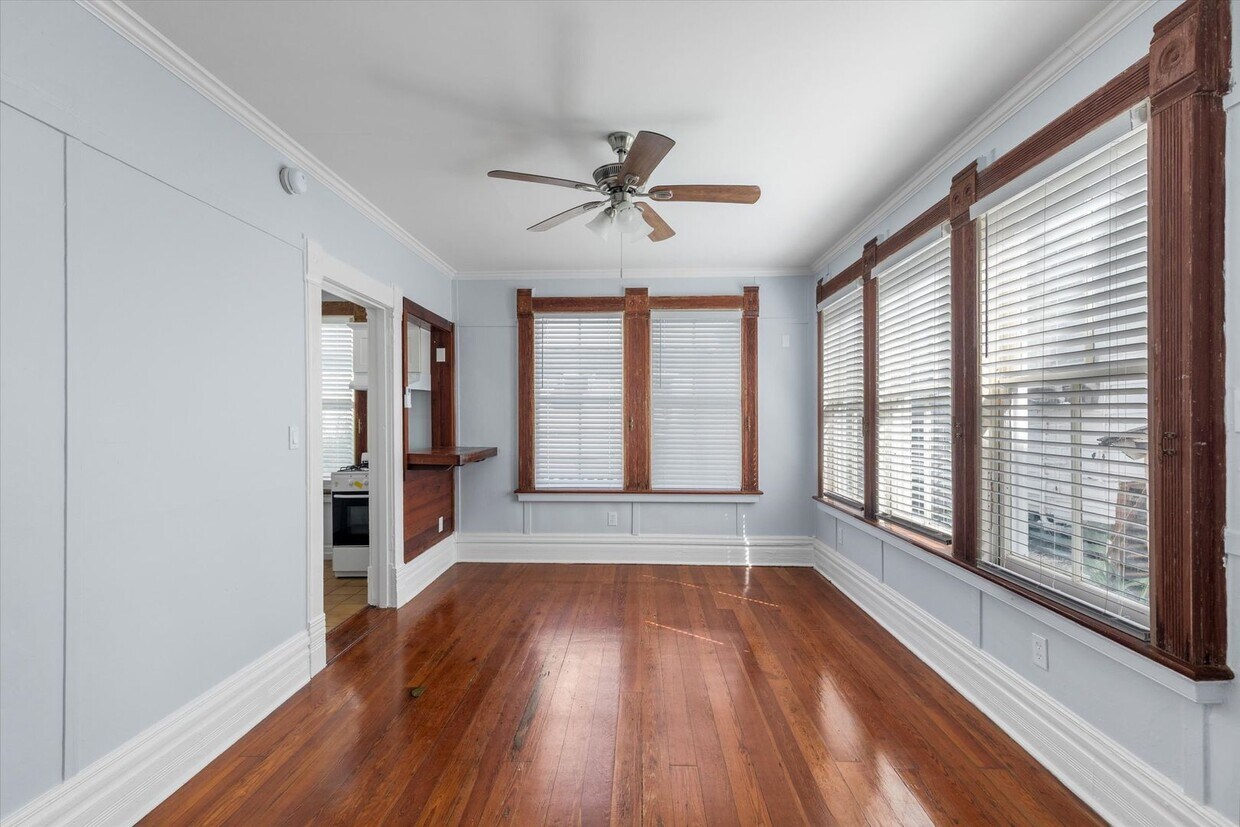 Foto principal - 532 Fleming St