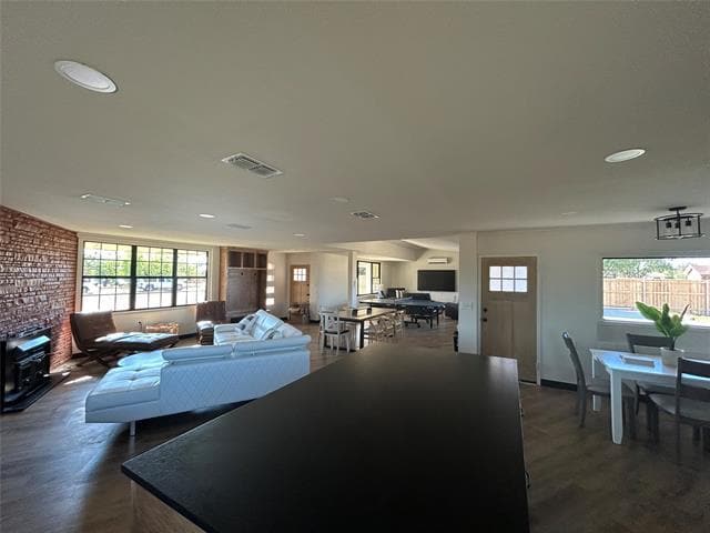 Foto del edificio - 5400 Ridgeline Dr