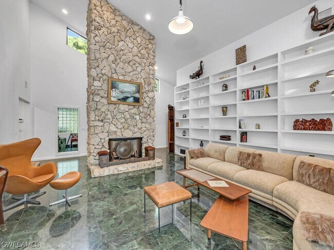 Foto del edificio - 4324 Butterfly Orchid Ln