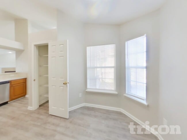 Building Photo - 1170 Summer Springs Drive