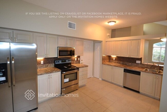 Building Photo - 7013 Galleon Cove Cir