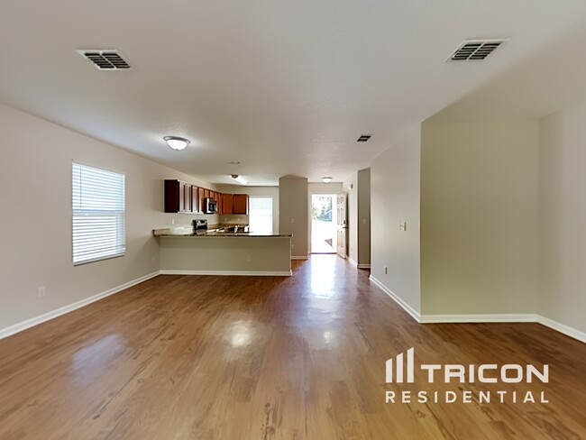 Foto del edificio - 4480 Glendas Meadow Dr