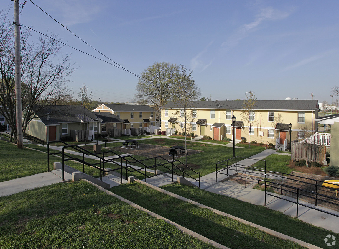 Primary Photo - Hurd Homes