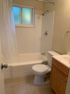 Bathroom - 410 Pennwood Dr