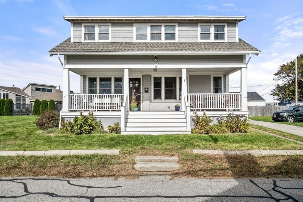 8 Clifton Ave, Hull, MA 02045 House Rental in Hull, MA