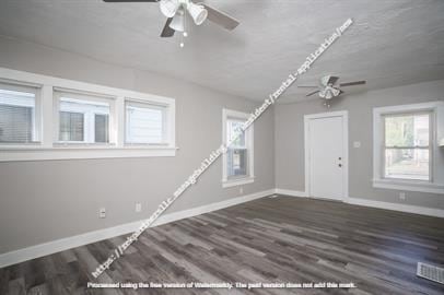 Foto del edificio - 1244 S Broadway St