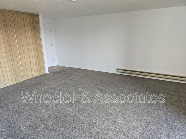 Building Photo - 1776 E 5625 S