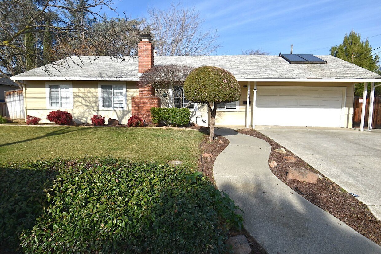 Primary Photo - 1531 Mendocino Dr