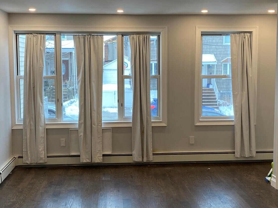 Living Space - 2029 125th St