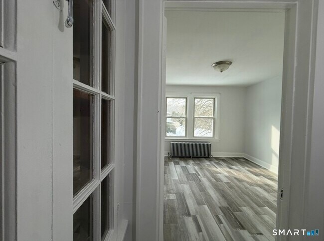 Foto del edificio - 8 Garden St