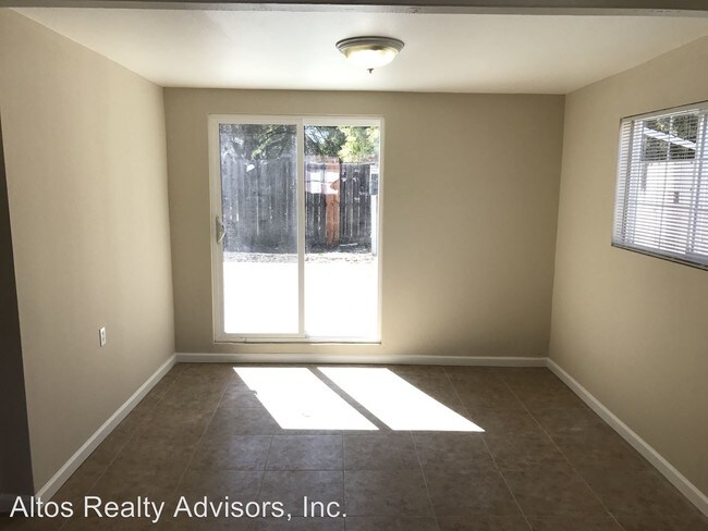 Building Photo - 761-763 San Juan Dr