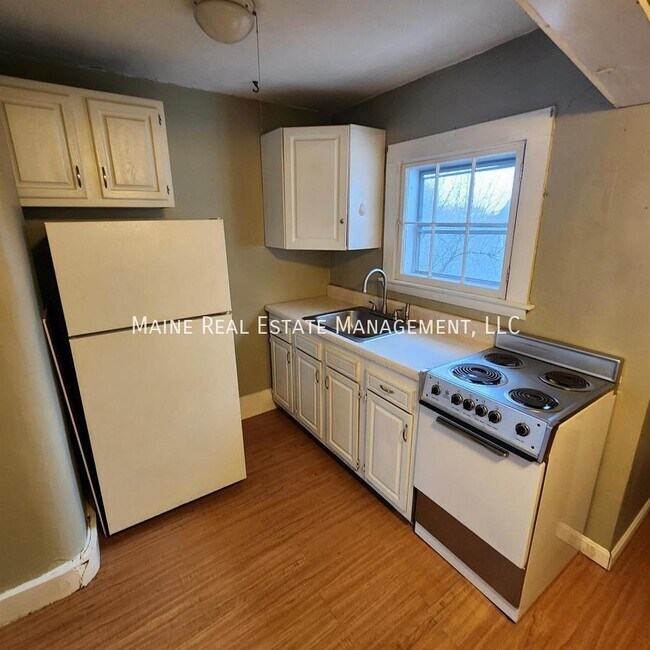 Foto del edificio - 63 Fifth St. Apt.-3