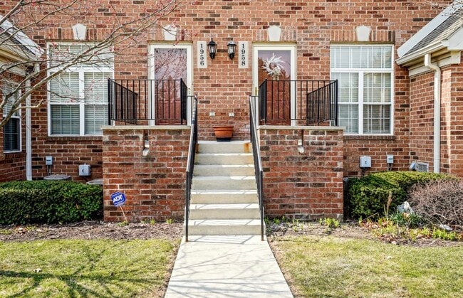 Building Photo - 1956 Campau Farms Cir