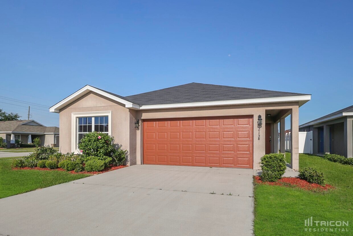 2158 Bretton Ridge Loop Winter Haven FL House Rental in Winter Haven, FL