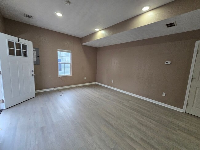 Photo - mad5878 Apartment