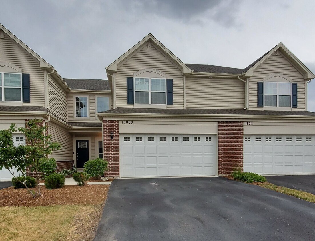 Primary Photo - 15009 Quincy Cir