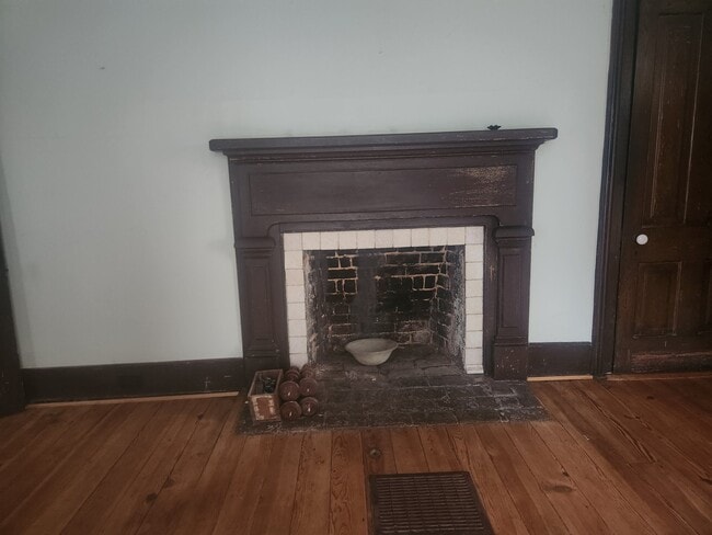 Foto del edificio - 428 N Ellis St