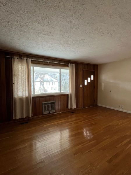 Foto del edificio - Hollywood Hills Subdivision Mid-Mod Ranch Available Now!