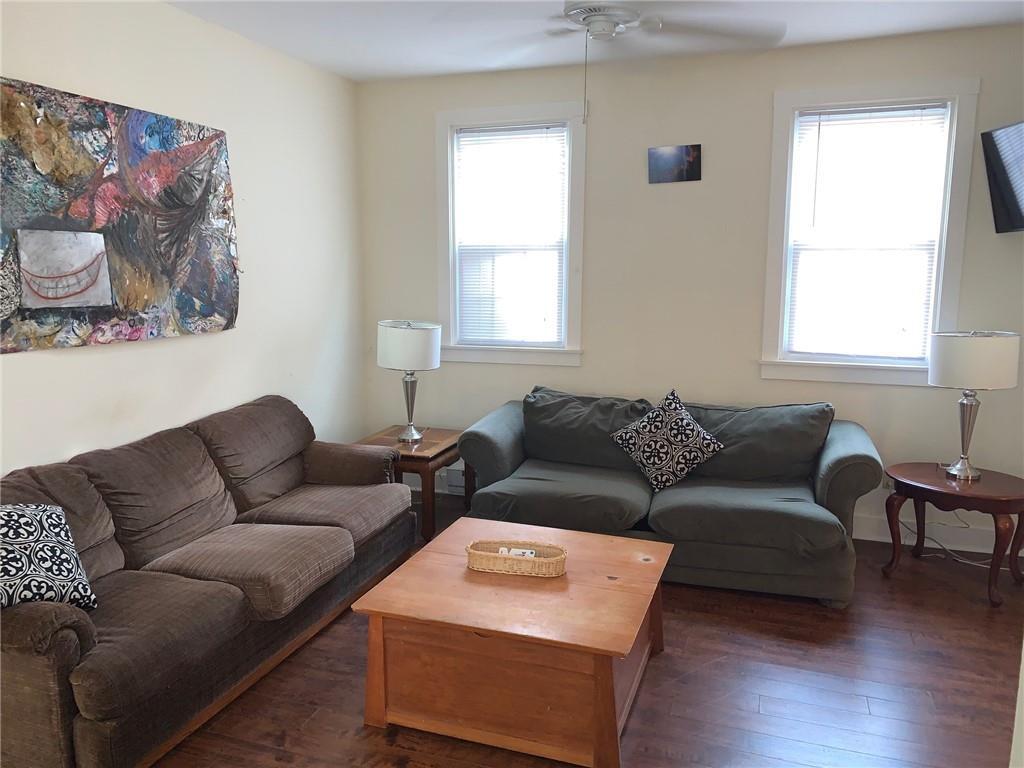 40 Lee St, Newport, RI 02840 Room for Rent in Newport, RI