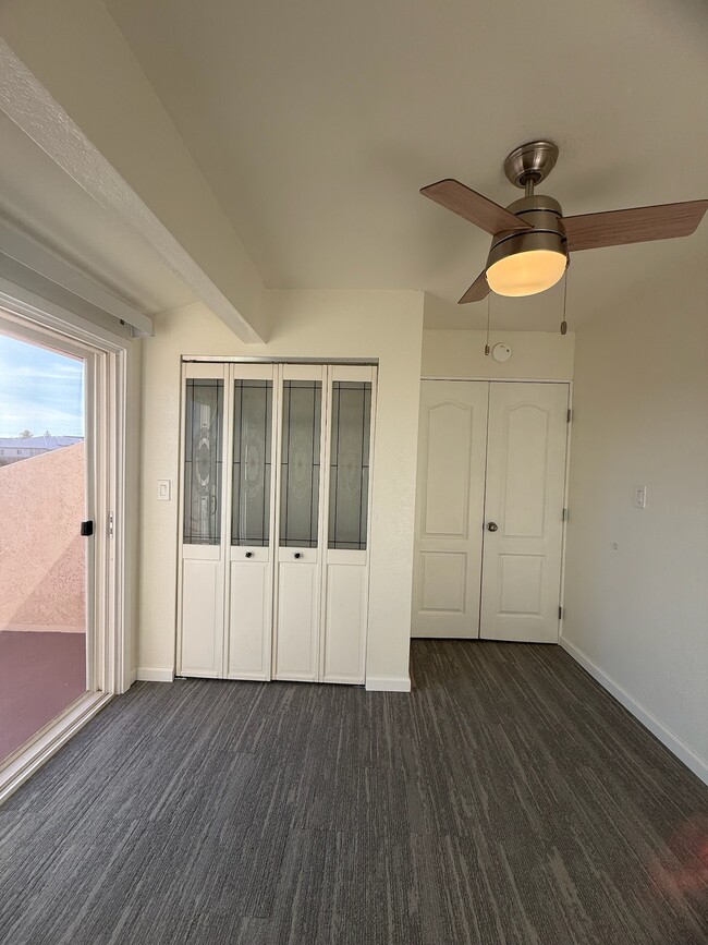 Foto del edificio - 16321 Siskiyou Rd