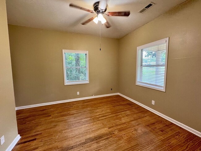 Building Photo - 237 Co Rd 457