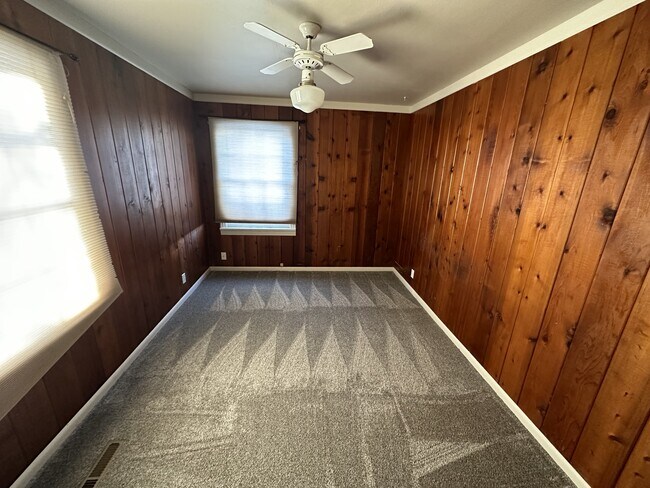 Bedroom - 320 2nd Ave