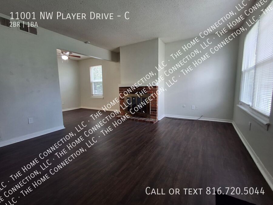 Primary Photo - 11001 NW Player Dr