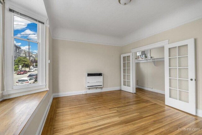 Building Photo - 245 Vicksburg St