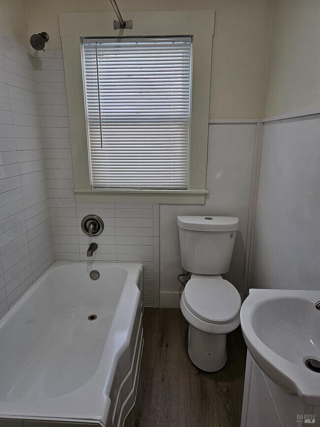 Building Photo - 1214 Florida St