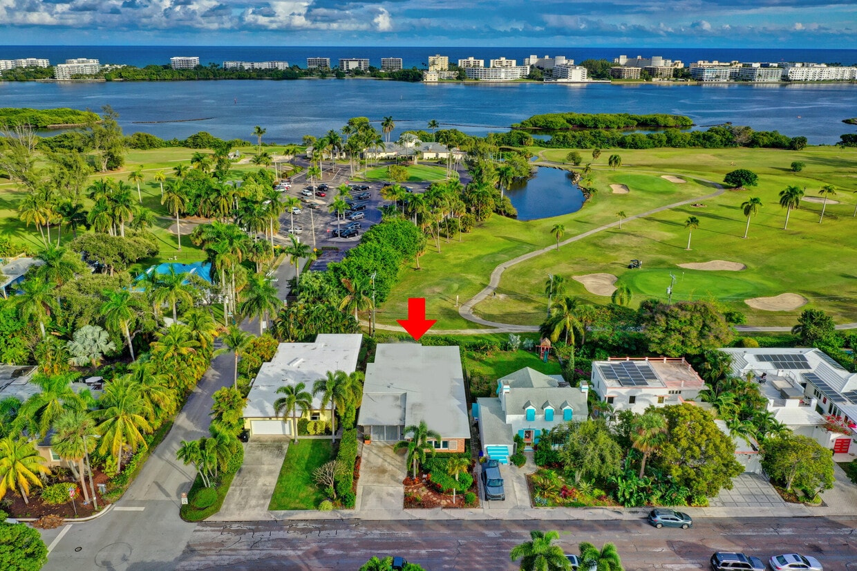 626 N Lakeside Dr, Lake Worth, FL 33460 House Rental in Lake Worth