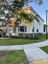 Building Photo - 3501 W 92nd Pl