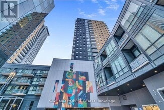 Building Photo - 104 Garment St