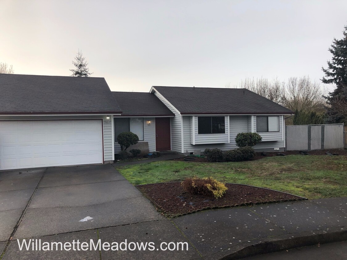 Primary Photo - A Wonderfully Remodeled and Completely Upd...