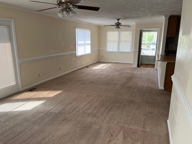 Foto del edificio - 1201 Martindale Dr