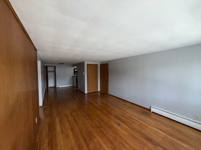 Building Photo - 2401 Calypso Rd