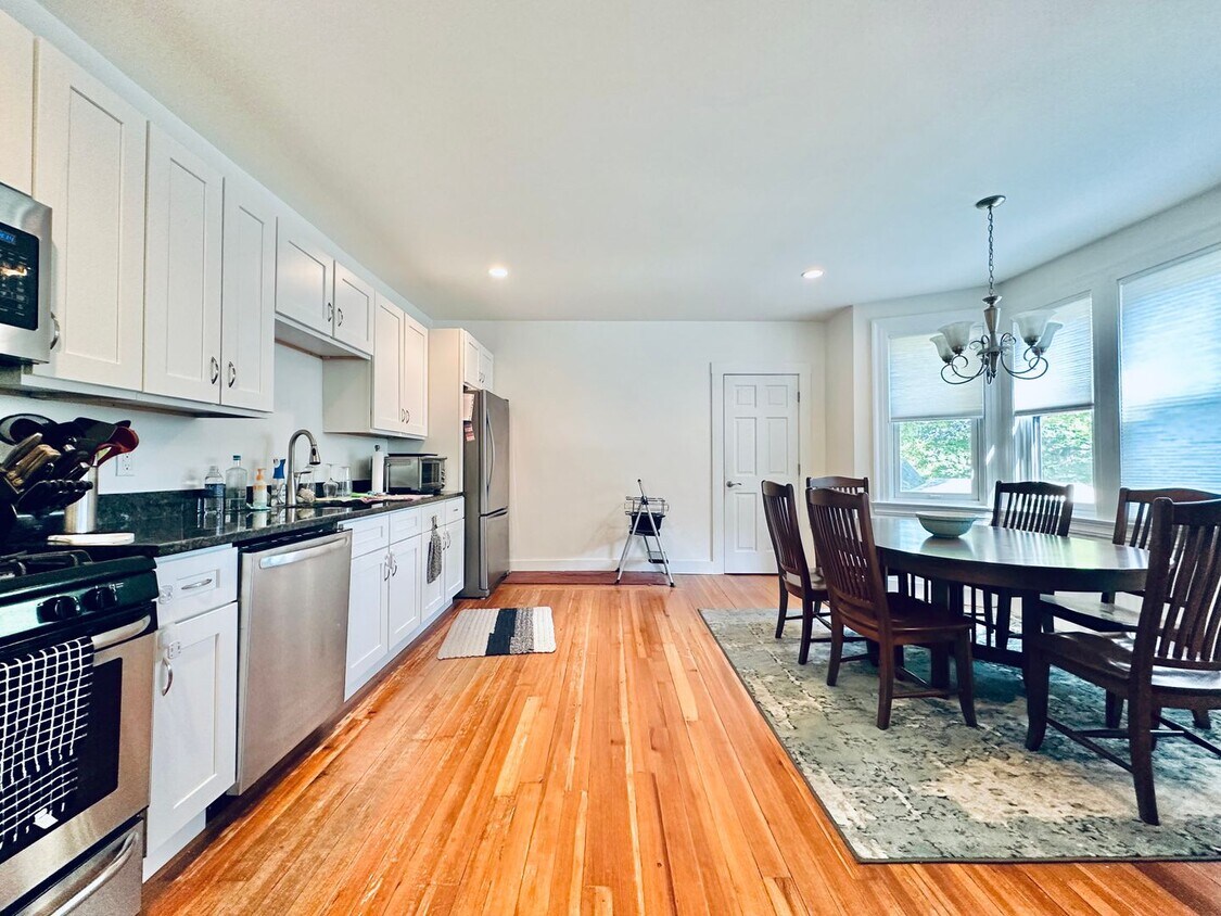 Foto principal - 661 Prospect Street