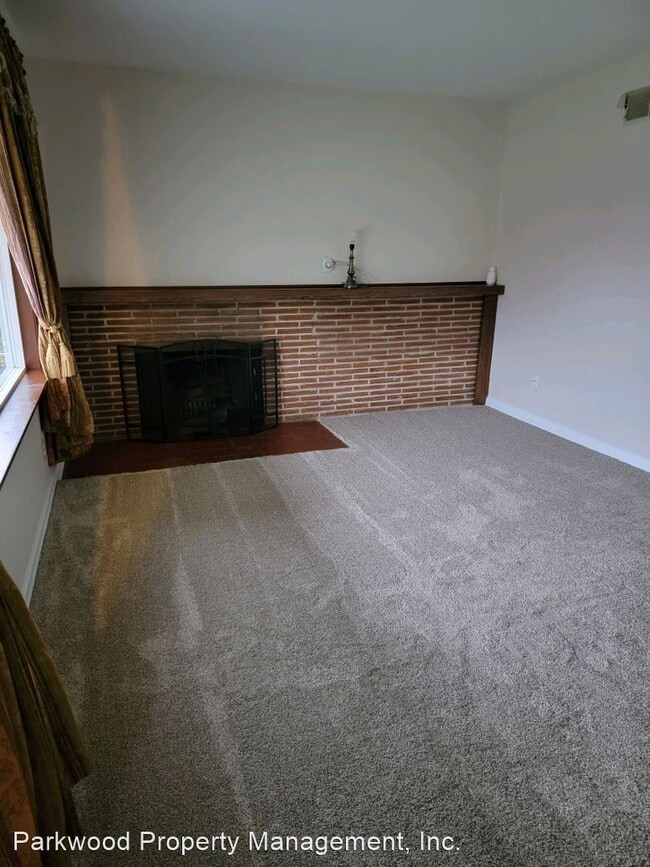 Building Photo - 3 br, 1 bath House - 401 S. 68th St