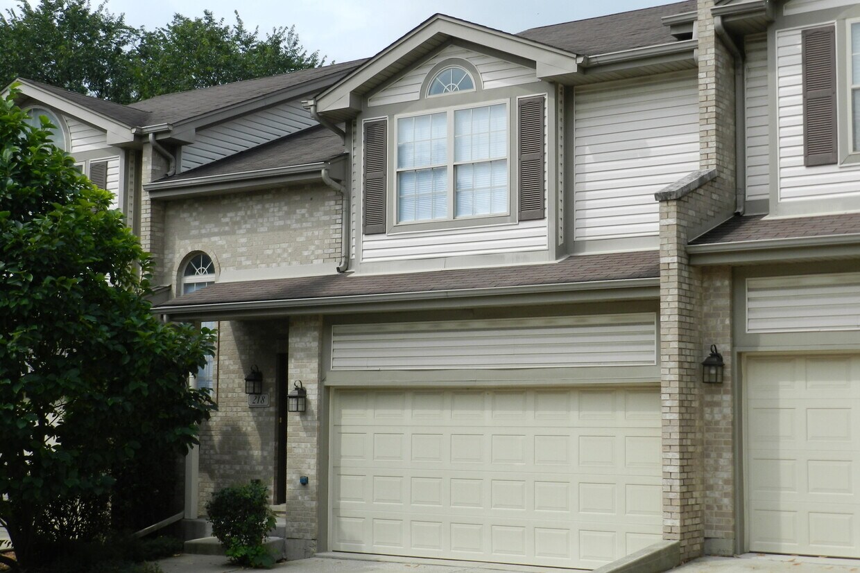 218 Heather Ln, Wood Dale, IL 60191 Townhome Rentals in Wood Dale IL