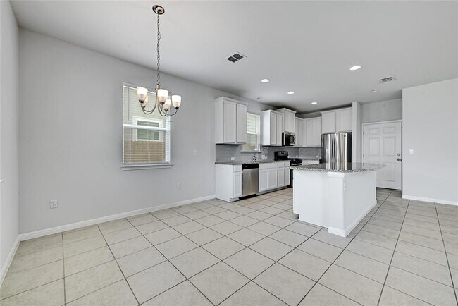 Building Photo - 6408 Owl Creek Ln