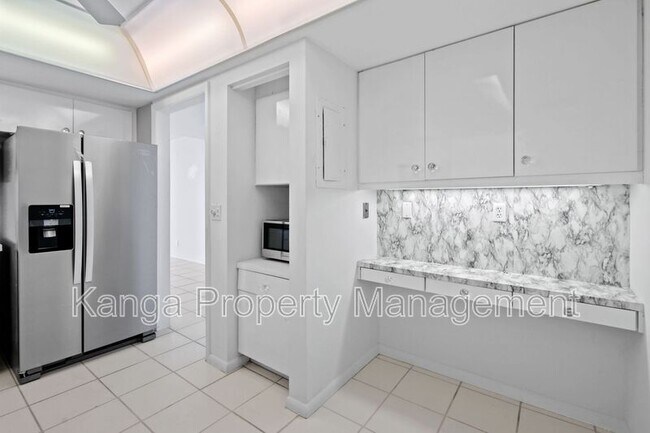 Foto del edificio - 2425 Presidential Way