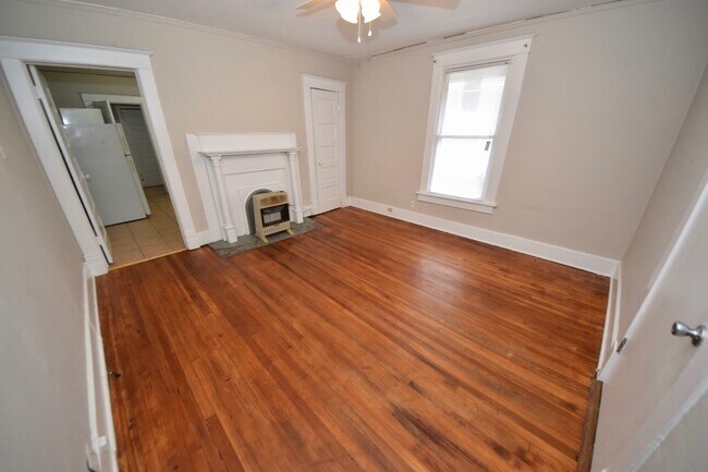 Foto del edificio - 1 bed, 1 bath near Cooper Young