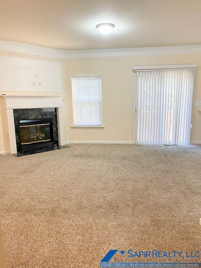 Building Photo - 641 Providence Pl SW