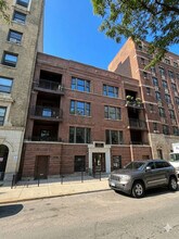 Building Photo - 616 W Patterson Ave