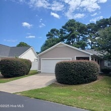 Building Photo - 4999 Glen Cove Dr SE