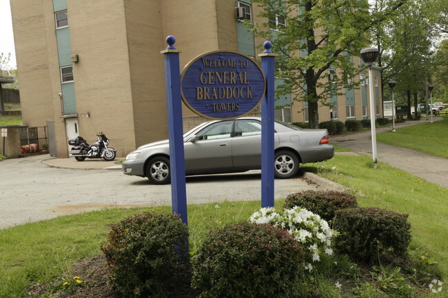 Foto del edificio - General Braddock Towers