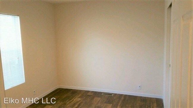 Foto del edificio - 591 S 9th St