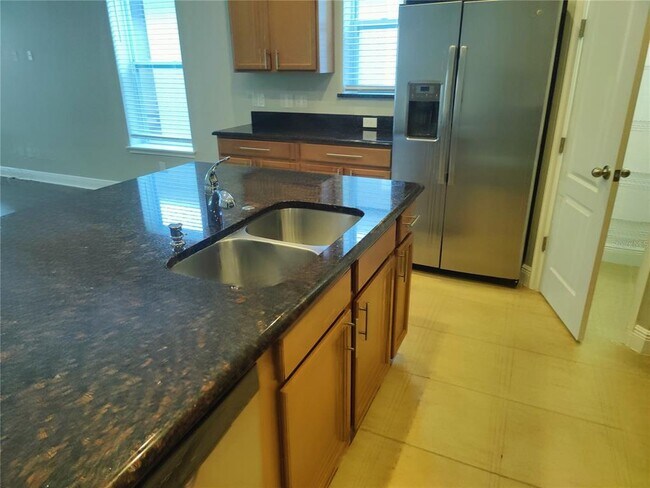 Foto del edificio - 8009 Nemours Pkwy